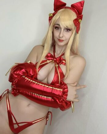 Full leaked Hakusa private onlyfans photo