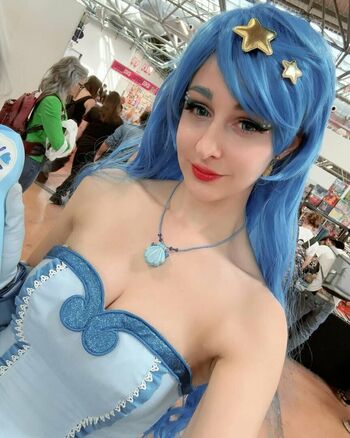 Full leaked Hakusa private onlyfans photo