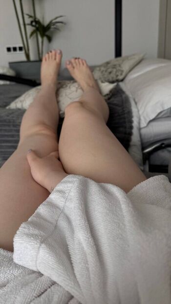 Full leaked Halftones private onlyfans photo