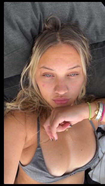 Full leaked Halia beamer private onlyfans photo