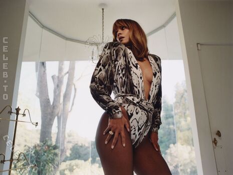 Full leaked Halle berry page private onlyfans photo