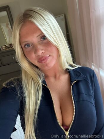 hallieebrooks