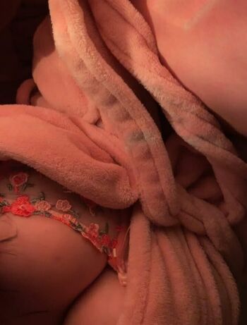 Full leaked Halola private onlyfans photo