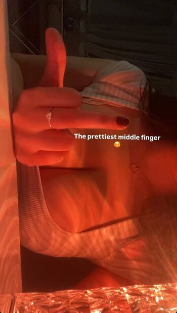 Full leaked Halola private onlyfans photo