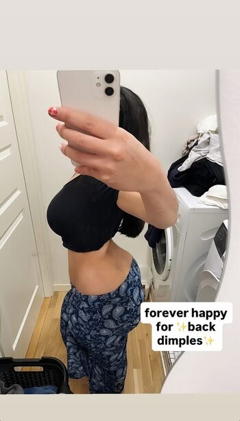 Full leaked Halola private onlyfans photo