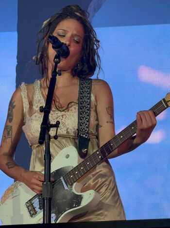 Full leaked Halsey page private onlyfans photo