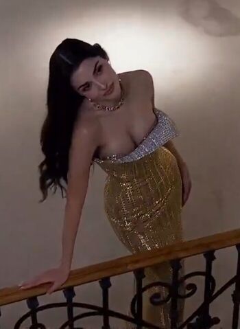 Full leaked Hande ercel page private onlyfans photo
