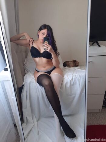 Full leaked Handrollcito private onlyfans photo