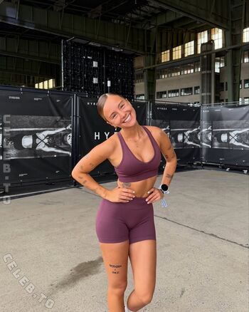 Full leaked Hannaahcarolina private onlyfans photo