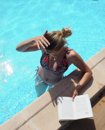 Full leaked Hannabasics private onlyfans photo