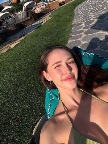 Full leaked Hannah cheng bradshaw private onlyfans photo