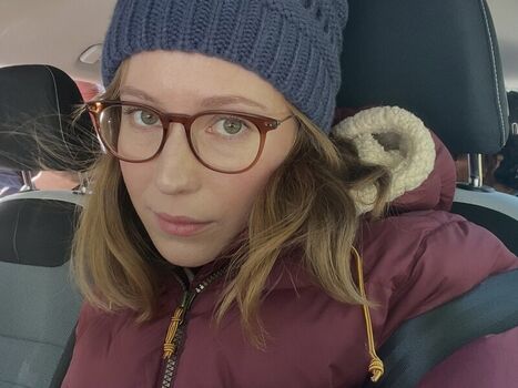 Full leaked Hannah einbinder private onlyfans photo