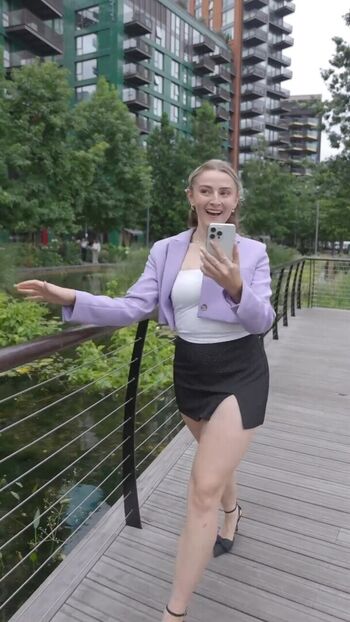 Full leaked Hannah lowther private onlyfans photo