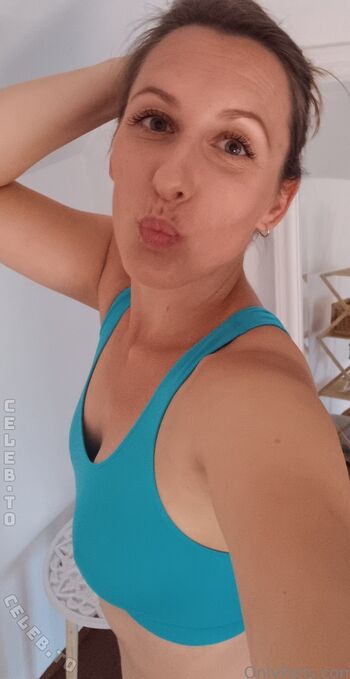 Full leaked Hannah mave private onlyfans photo