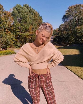 Full leaked Hannah schlenker page private onlyfans photo