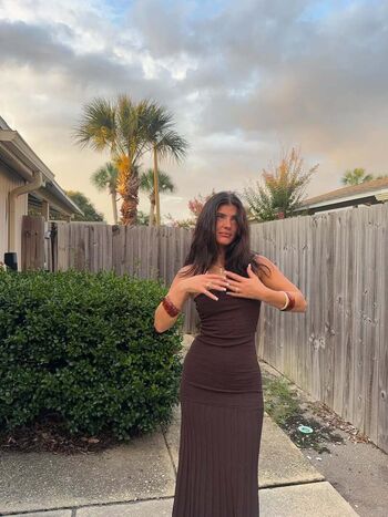 Full leaked Hannah schlenker page private onlyfans photo