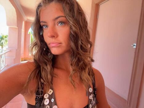 Full leaked Hannah schlenker page private onlyfans photo