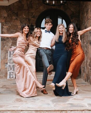 Full leaked Hannah schlenker page private onlyfans photo