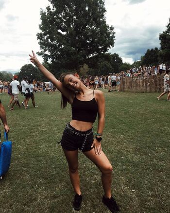 Full leaked Hannah schlenker page private onlyfans photo