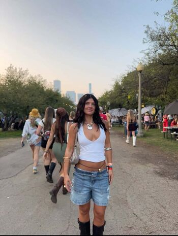 Full leaked Hannah schlenker page private onlyfans photo