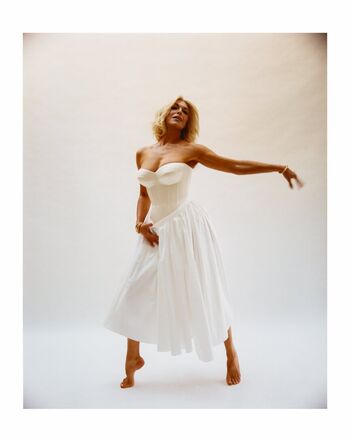 Full leaked Hannah waddingham  page private onlyfans photo
