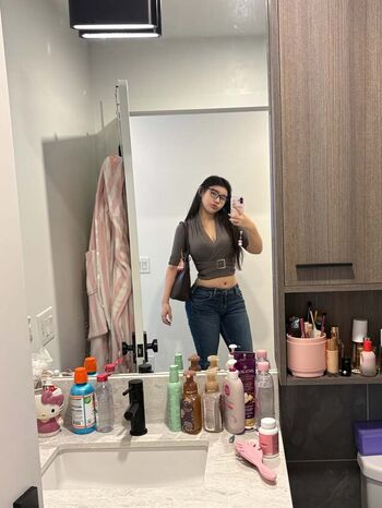 Full leaked Hannahkae page private onlyfans photo