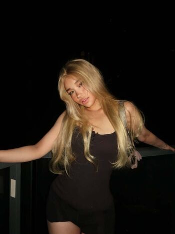 Full leaked Hannahkae private onlyfans photo
