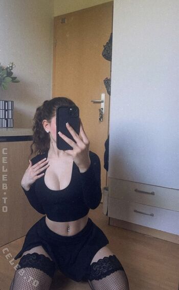 Full leaked Hannahluisienne private onlyfans photo