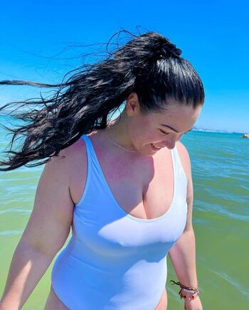 Full leaked Hannahsnoopy private onlyfans photo