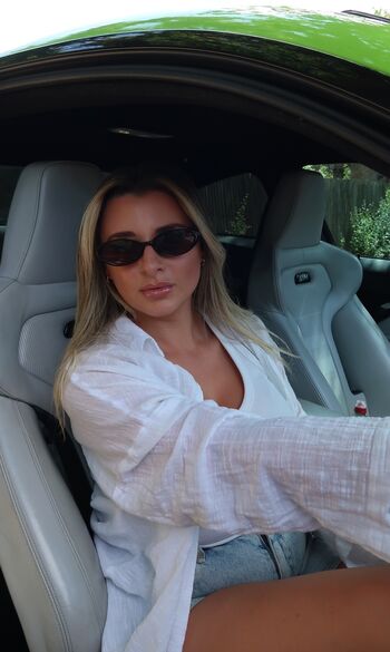 Full leaked Hannahwoodberry private onlyfans photo