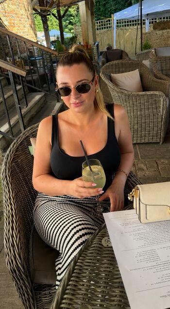 Full leaked Hannahwoodberry private onlyfans photo