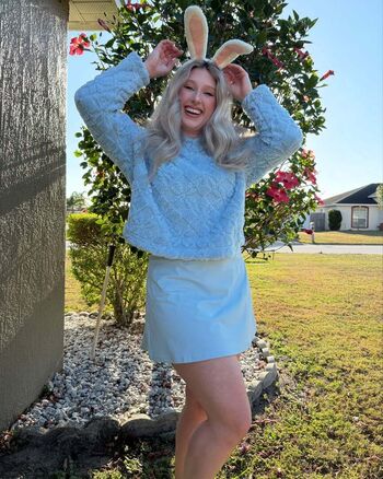 HappyHappyGal