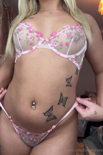 Full leaked Harleighjae private onlyfans photo