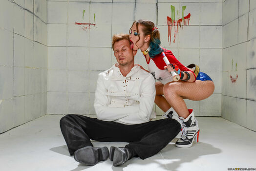 Full leaked Harley quinn cosplay page private onlyfans photo