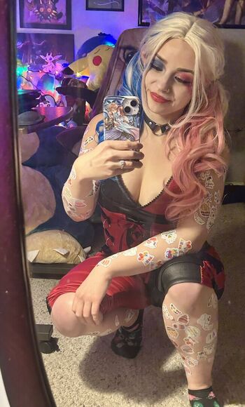 Full leaked Harley quinn cosplay page private onlyfans photo