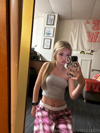 Full leaked Hartleyreed private onlyfans photo