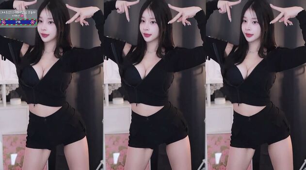 Full leaked Haruzzxng private onlyfans photo