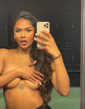 Full leaked Hashini guruge private onlyfans photo