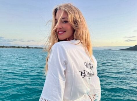 Hassie Harrison