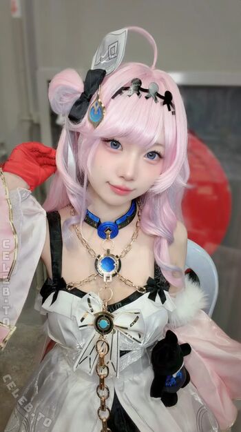 hattie_cos