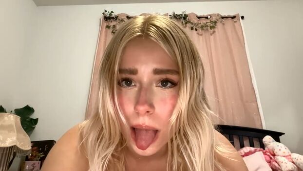 Full leaked Hayleespink private onlyfans photo
