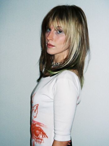 Full leaked Hayley williams page private onlyfans photo