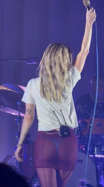 Full leaked Hayley williams private onlyfans photo
