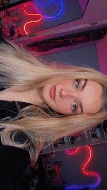 Full leaked Haymartinn page private onlyfans photo