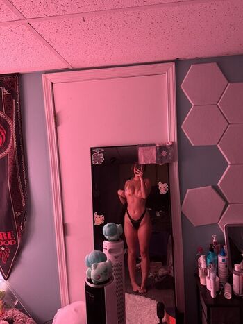 Full leaked Haymartinn private onlyfans photo
