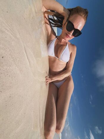 Full leaked Heather graham page private onlyfans photo