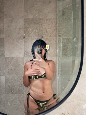 Full leaked Heeheemoon private onlyfans photo