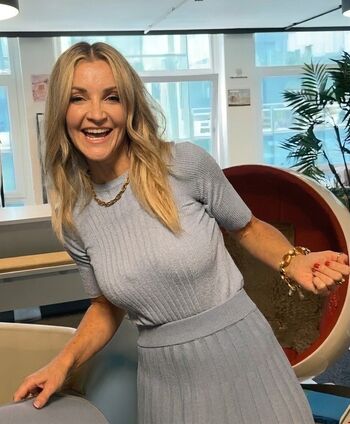 Helen Skelton
