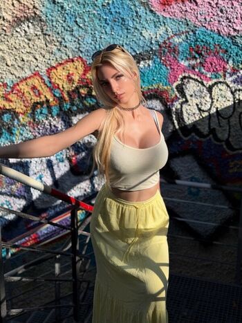 Full leaked Helenakingsoul private onlyfans photo