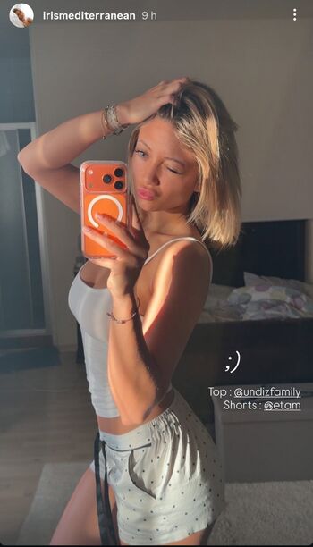 Full leaked Hello iris private onlyfans photo